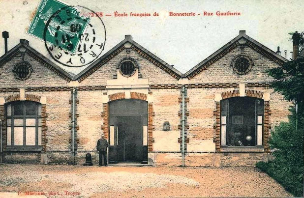 De l’École française de Bonneterie de Troyes au métier de courtier en textile à la tour des Vieux Greniers
